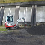 Aufräumarbeiten Lagerplätze neben der Monzabongalerie