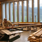 Vorbereitungsarbeiten in der Tischlerei, Bernhard's Stall