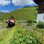 Eisplatzrohre abholen in Zürs