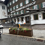 Blumenpflege im Zentrum