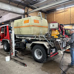 Schiltrac und Waschgerät fertig machen für Garagenwäsche