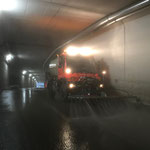 Tunnelwäsche in Oberlech, mit U400