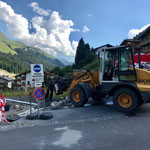 Umkehrplatz Stubenbach, Tagwasserrinne setzen...