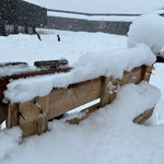 Reparatur Winter-Absturzsicherung Spielplatz Schule