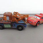 Mater towing Road Repair Lightning McQueen - Thailand 2022 2 pack