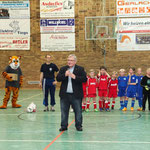 Der Präsident des schleswig-holsteinischen Landtages und Schirmherr des Turniers, Klaus Schlie, bei seiner Laudatio.