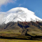 Vom Hostal Tambopaxi aus können wir den Berg fast wolkenlos sehen.