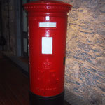 Red Postbox （2009年6月撮影／MINAMITANI）