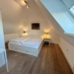 Schlafzimmer Dachgeschoss, 2x 80x200 cm Matratze