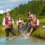 Saxophon: Oliver Weber, Evi Wegscheider, Stefanie Wanka, Oswald Gast (v.l.n.r.) 