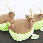 キーウィミニマスコットです。ボールチェーン付きです。　 縦約10cm、横約8cm、厚さ約7cm　税込￥990