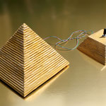 Pyramid / ピラミッド