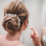 Braut styling #Braut Make-up # Braut Frisur #Mobile Visagistin #Braut Haarschmuck