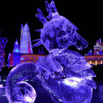 CAVALLET DE MAR - Ice (300x300x80 cm.)