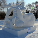DEAD HUG - Snow (400x400x400cm.)