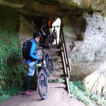 Trails und Treppen in der Schwarzachklamm