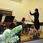 Unterhaltungsprogramm durch das Gitarren- und Flötenorchester Groß Laasch,Weihnachtsfeier, Gemeinde und VS, Verein Groß Laasch Flexibel, Foto Andrea Weinke