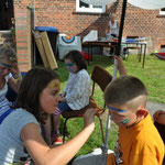 Foto Andrea Weinke / Fest im Pfarrgarten / Gemeinde und Kirche