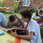 Foto Andrea Weinke / Fest im Pfarrgarten / Gemeinde und Kirche