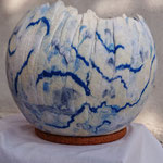 Luminaire boule "Courants marins" H : 26 cm et Ø 30 cm. Pièce unique