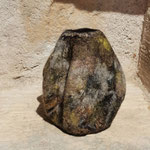 Vase torsadé. Vendu