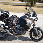 KTM 1190 Adventure am Holzleiten Sattel