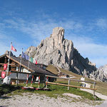 Am Passo di Giau (2236 m)