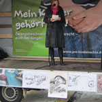 Kundgebung von "Pro Kinderrechte" am 12.12.12 vor dem Brandenburger Tor in Berlin