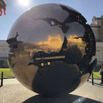 Anne Willmott - Sfera con Sfera Vatican Museum 