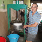 Kokosmilchpresse