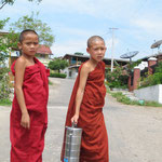 Möchen in Kalaw