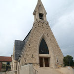 L'église Notre-Dame de Germigny, détruite lors de la Grande Guerre, a été reconstruite en 1933. Elle conserve un retable du XVIe siècle.