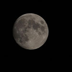 Mond am 17.10.2013,  (Canon 70-200, 2.8 IS-L mit 2-Fach Extender)