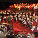 2008 : Participation de l'UMCH au festival Polyfolia de Saint-Lô en interprétant une création composée par Alain Mabit, dirigée par Peter Broadbent et dont le livret a été écrit par Jacques Vanherle.