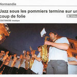 2011 : Au mois de juin, l'UMCH participe à la Folle parade organisée à Coutances dans la cadre du 30ème festival jazz sous les pommiers.