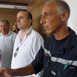 Le majorAntoine Mamberti pendant la visite des nouveaux locaux avec le président du Sdis, le maire de Saint-Florent et le colonel Baldassari