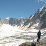 Pause devant le Glacier d'Argentière