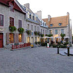 Shops and Restaurants at Place Royal