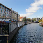Ring-Shaped Canals Called Singel