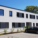 Unsere Osteopathie Praxis ist günstig gelegen und bietet Ihnen eigene Parkplätze.