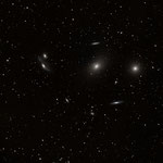 M84, M86 et la chaîne de Markarian, Lionel