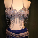 Reggiseno e cintura in crystal strass
