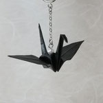 折り鶴のイヤリング(黒)
