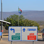 Grensovergang Swaziland- Zuid Afrika bij Golela