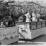 La Cavalcade de Sauvian : le vin - Archives Alice Fauré - memoiredesauvian.fr