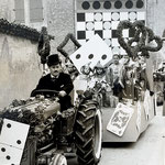 La cavalcade de Sauvian - Archives Andrée Crouzat - memoiredesauvian.fr