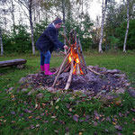 Noch eine Gemeinsamkeit: Tanja und ich sind Lagerfeuerteufel. ;-)