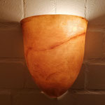 Unkat Alabaster Wandlampe AG23T-, Fb. terra, 30 x 25,5 cm, 2. Wahl