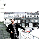 Eric Massholder auf Terrasse