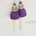 40e.Earrings with real silk cocoons by FLAUNDER